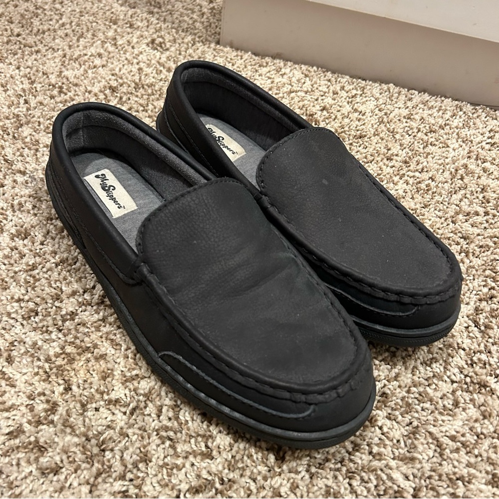 My Slippers Men’s Black Leather Loafers Size 10 Comfort House Shoes Slip On